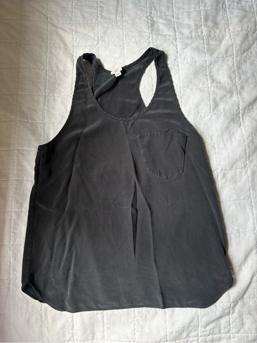 Aritzia Wilfred 100% Silk Dark Grey Tank Top Women’s SMALL